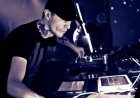 Deadmau5 arremete contra Dimitri Vegas por «uso excesivo de micrófono» en el escenario