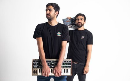 TWO GUYS PLUS MACHINES, COLOMBIANOS POCO CONVENCIONALES